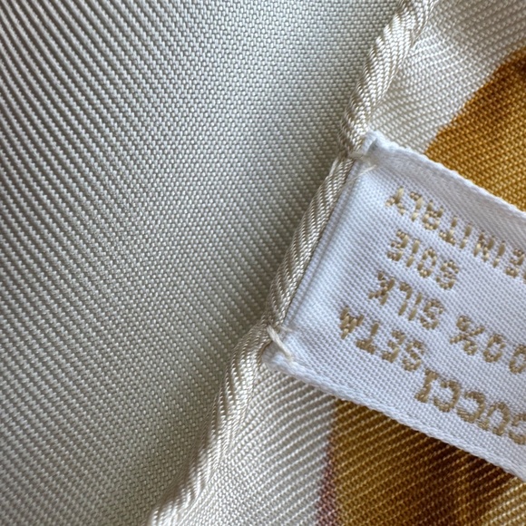 Gucci - Picture 3 of 4